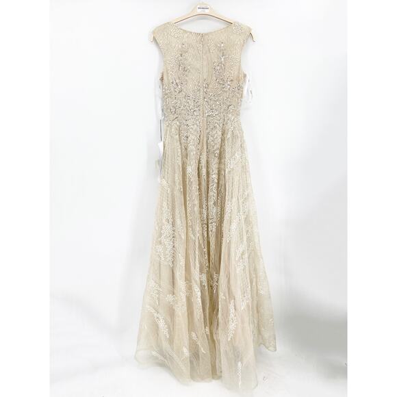 Mac Duggal 20312 Embroidered Sleeveless A-Line Formal Gown in Pearl Size 4 NWT - Picture 7 of 9
